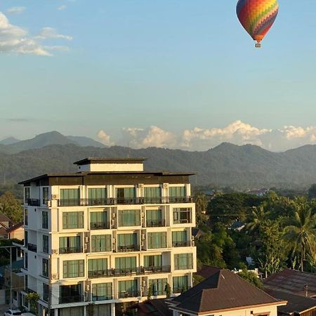 Vang Vieng Topview Hotel Exterior photo