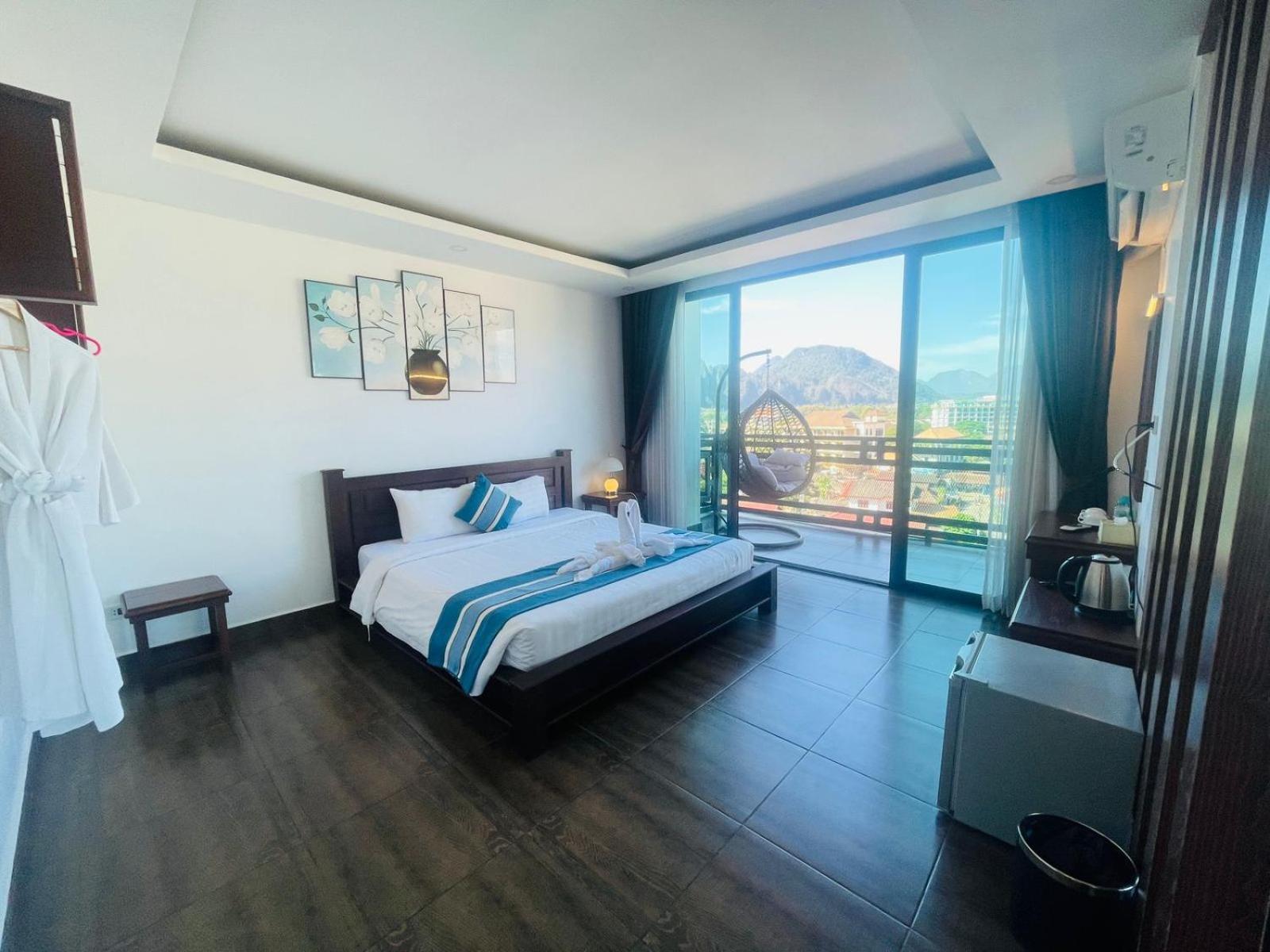 Vang Vieng Topview Hotel Exterior photo