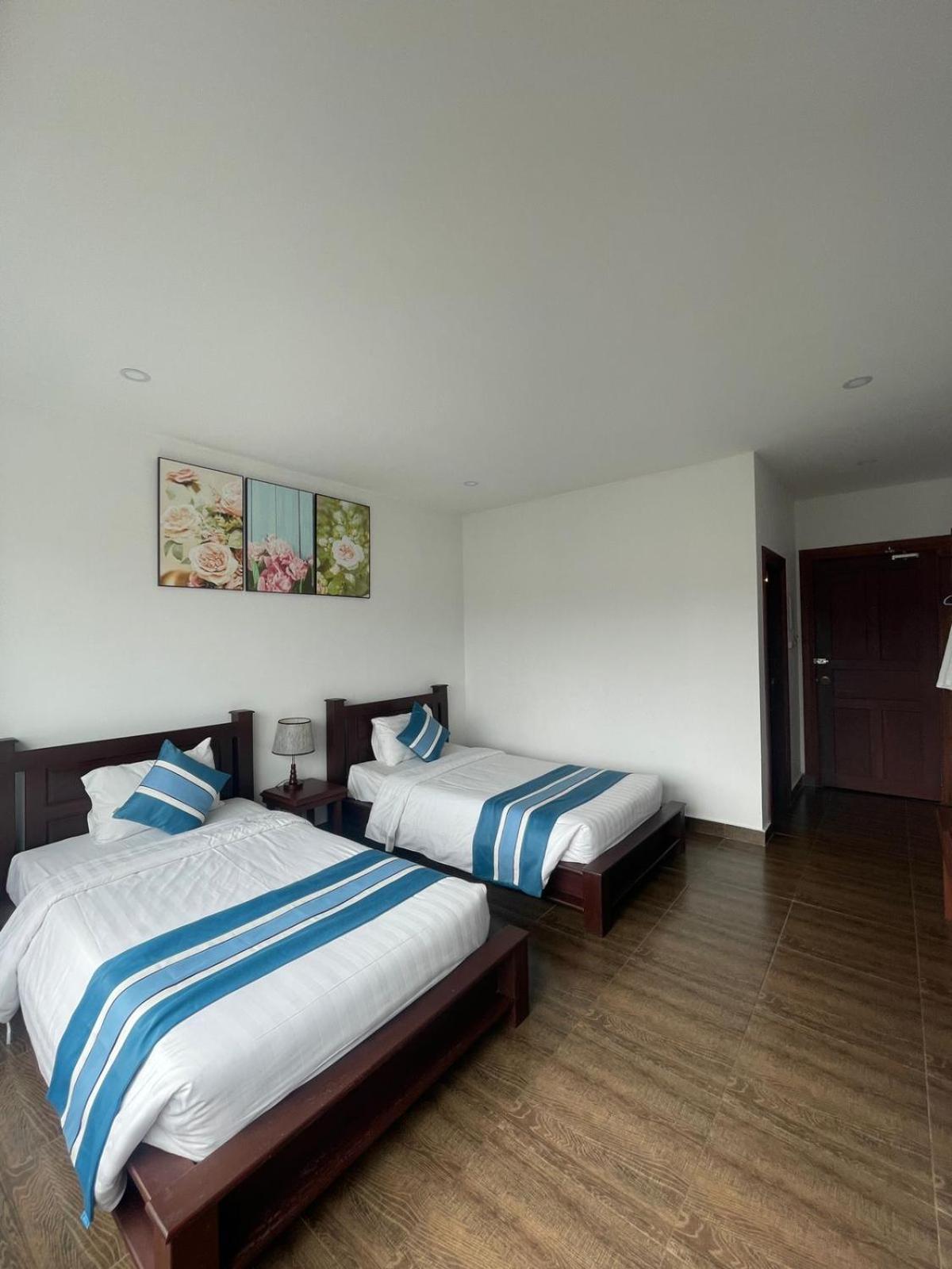 Vang Vieng Topview Hotel Exterior photo