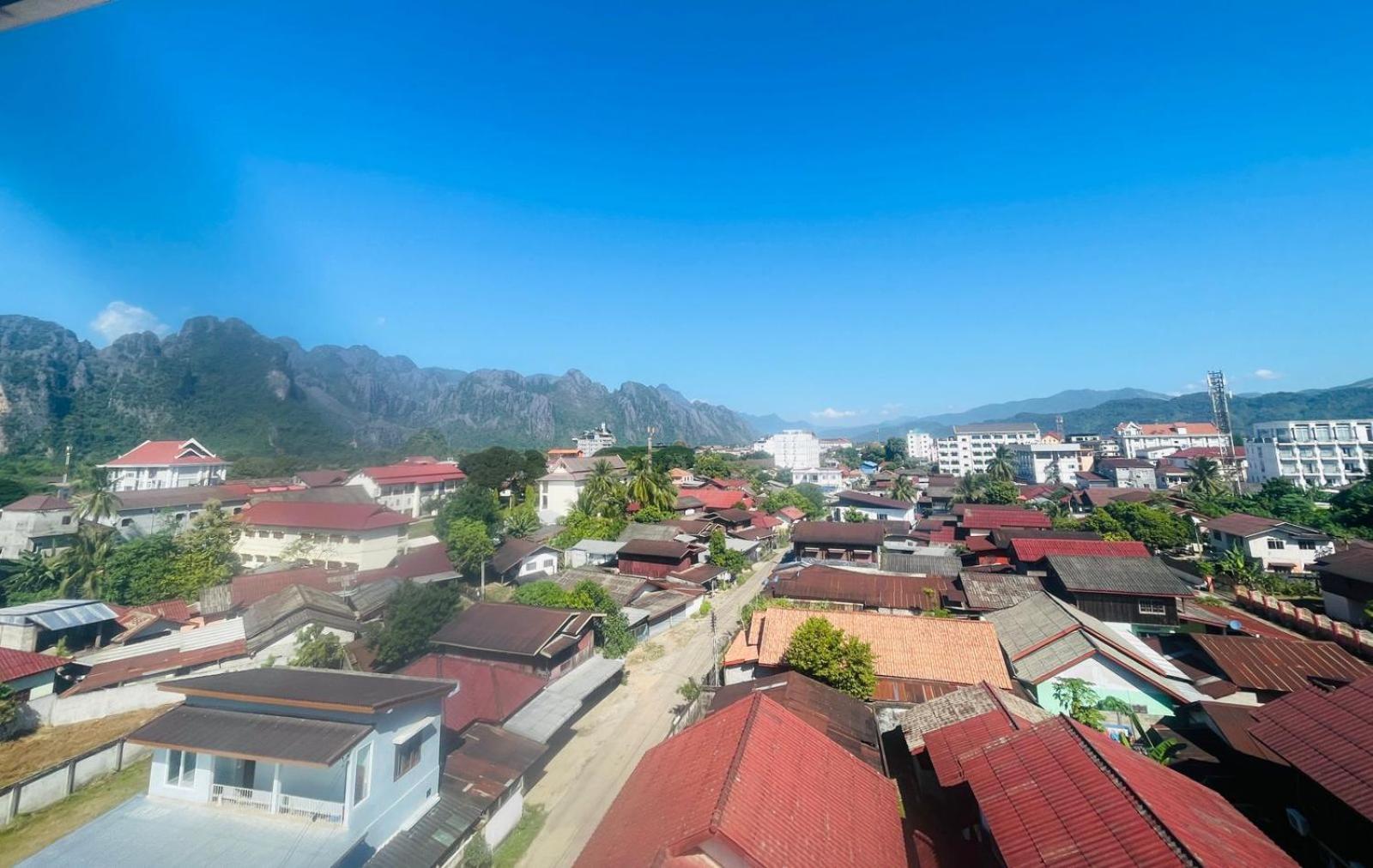 Vang Vieng Topview Hotel Exterior photo