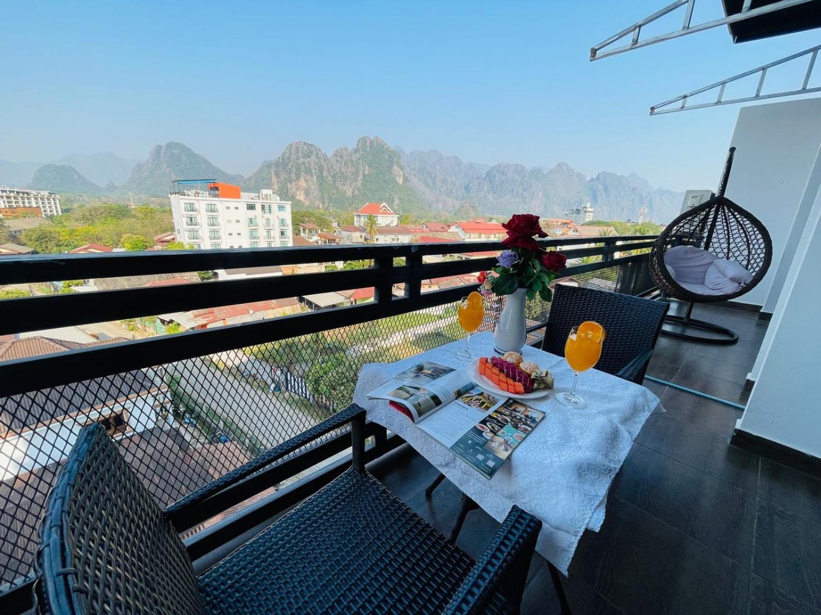 Vang Vieng Topview Hotel Exterior photo