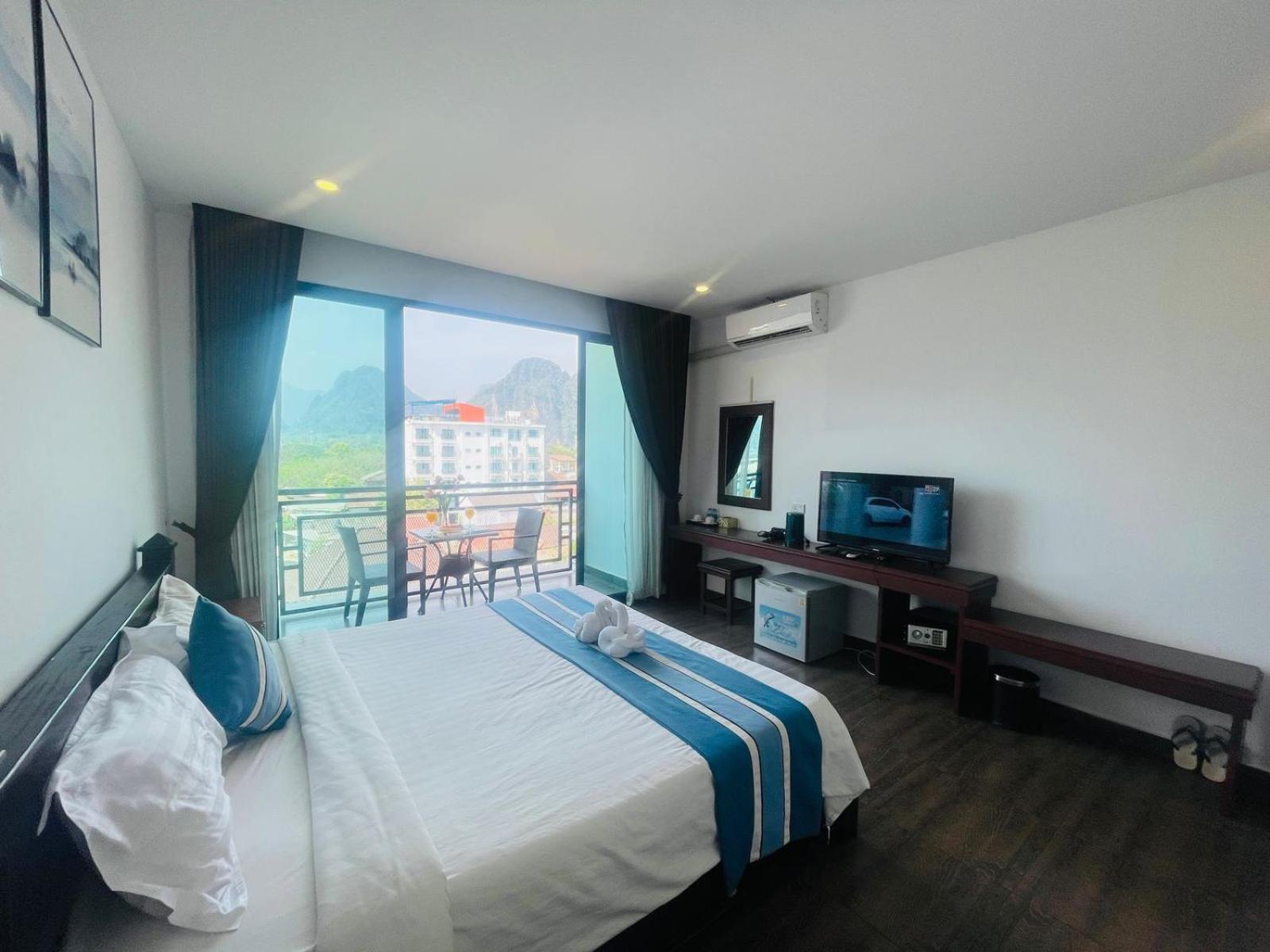 Vang Vieng Topview Hotel Exterior photo